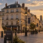 Orléans : activités à découvrir, Jeanne d’Arc au Martroi et cathédrale Sainte-Croix